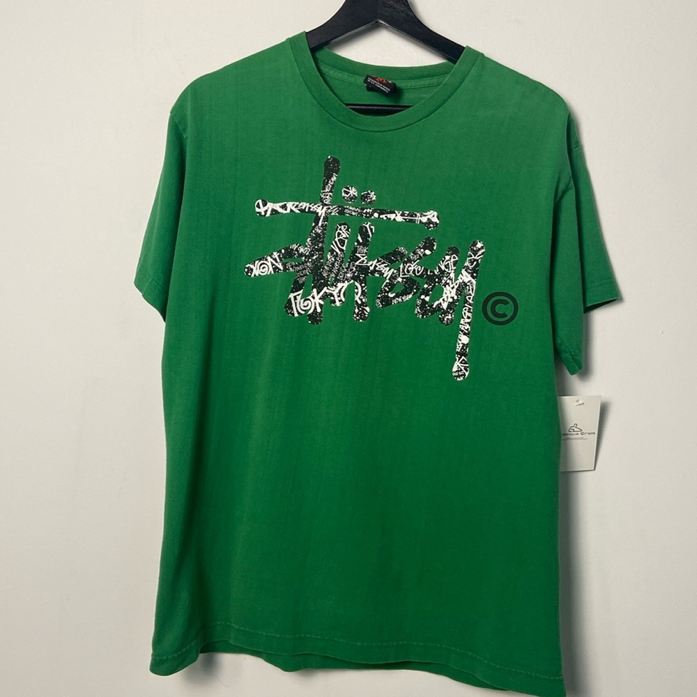 2000s Stussy Spellout World Tour Green Shirt - M